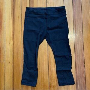 Lululemon Run: Inspire Crop II Full-On Luxtreme (Mesh), size 8
